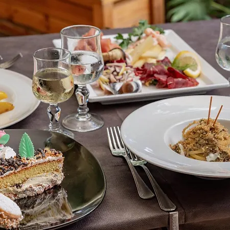 Club Esse Palmasera 4* 卡拉古诺内