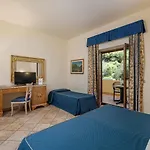 Club Esse Palmasera 4*