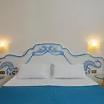 Hotel Club Esse Palmasera 4*