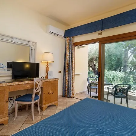 Hotel Club Esse Palmasera Cala Gonone