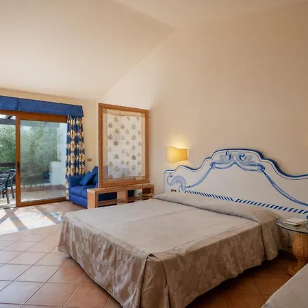 Club Esse Palmasera 4*
