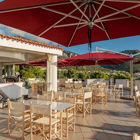Club Esse Palmasera Hotel