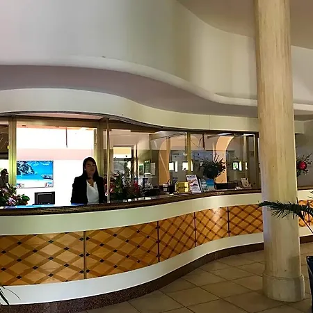 Otel Club Esse Palmasera 4*