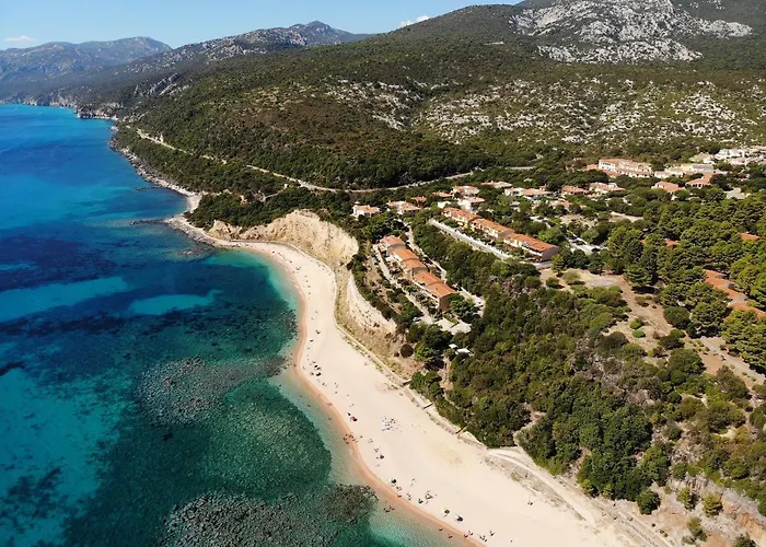 Отель Club Esse Palmasera 4*