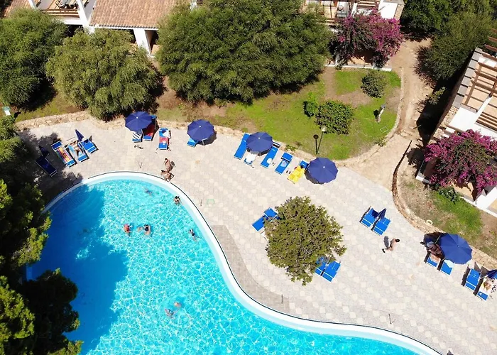 Club Esse Palmasera Szálloda Cala Gonone