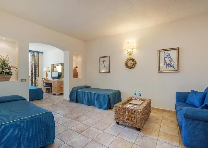 Отель Club Esse Palmasera 4*