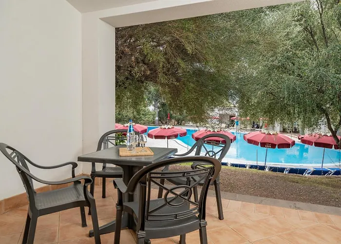 Отель Club Esse Palmasera