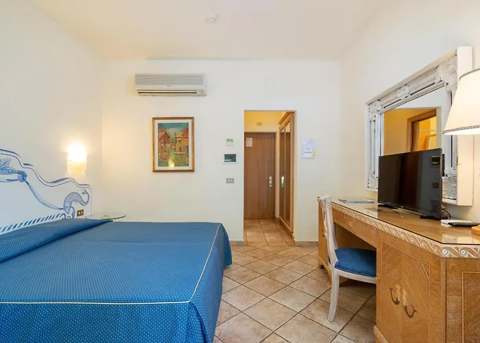 Club Esse Palmasera 4*